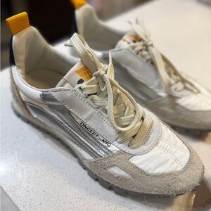 Oncept NYC Women's White and Gray Sneakers